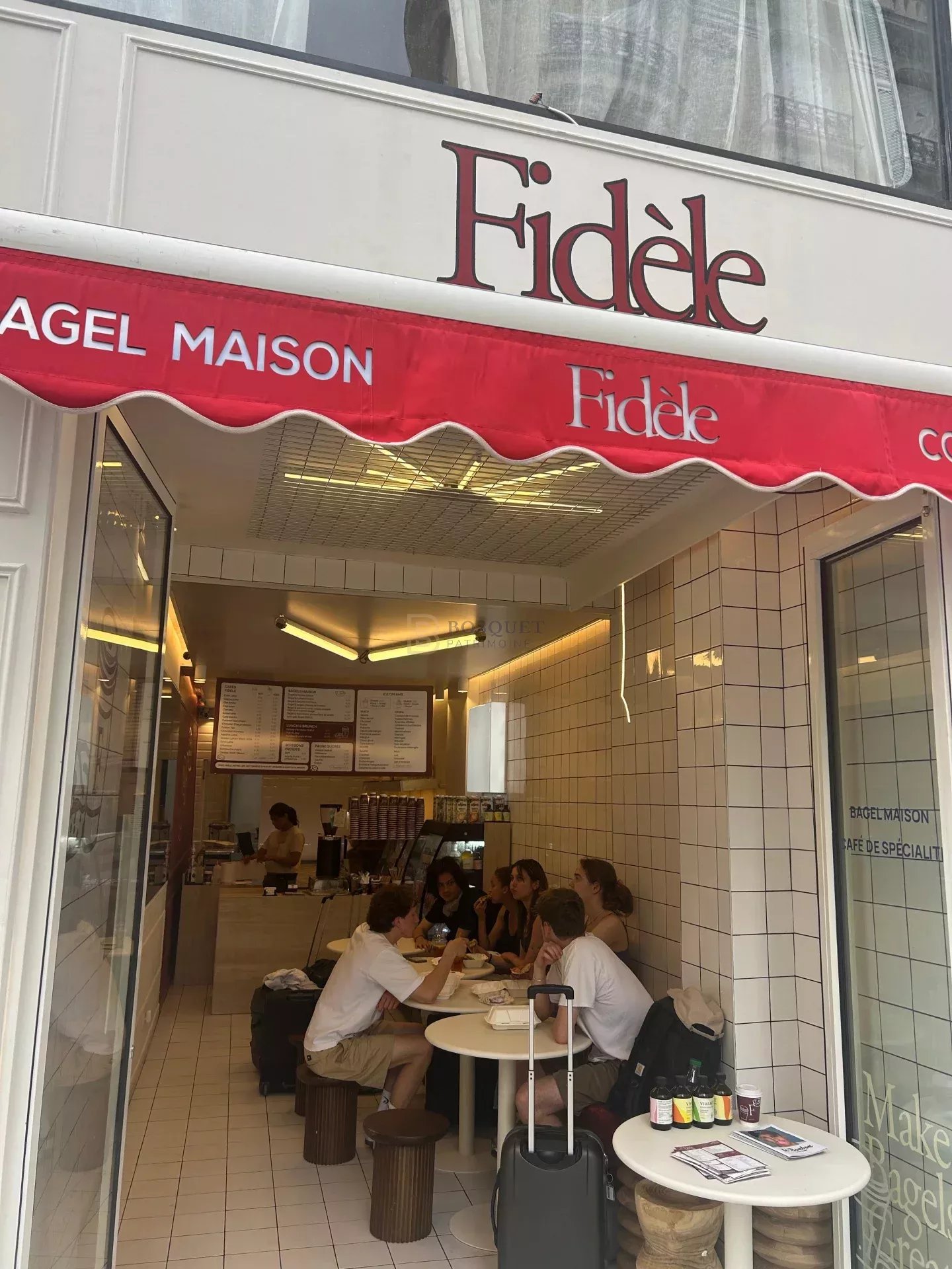 A Louer Paris 2e petite restauration