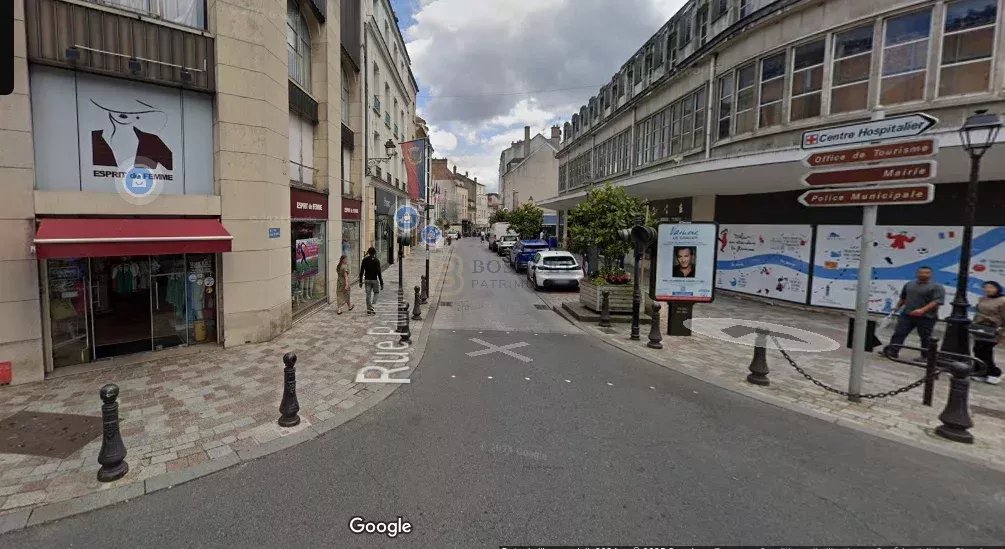 LOCAL COMMERCIAL EN PLEIN CENTRE-VILLE