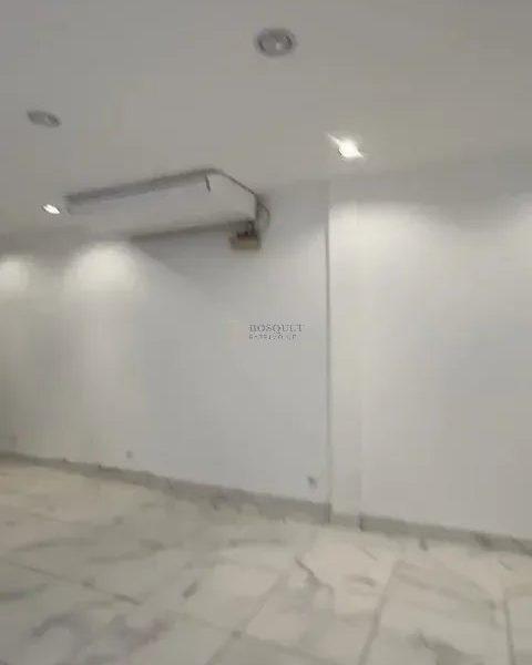 Paris 9ème – Murs commerciaux 65 m² – Faubourg-Montmartre