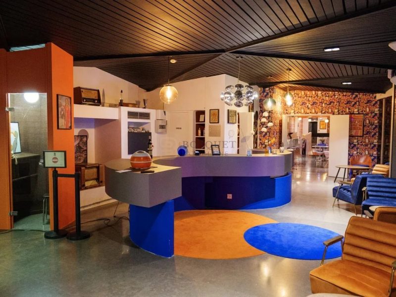 Saint-Marcellin – Hôtel à louer 1 200 m²
